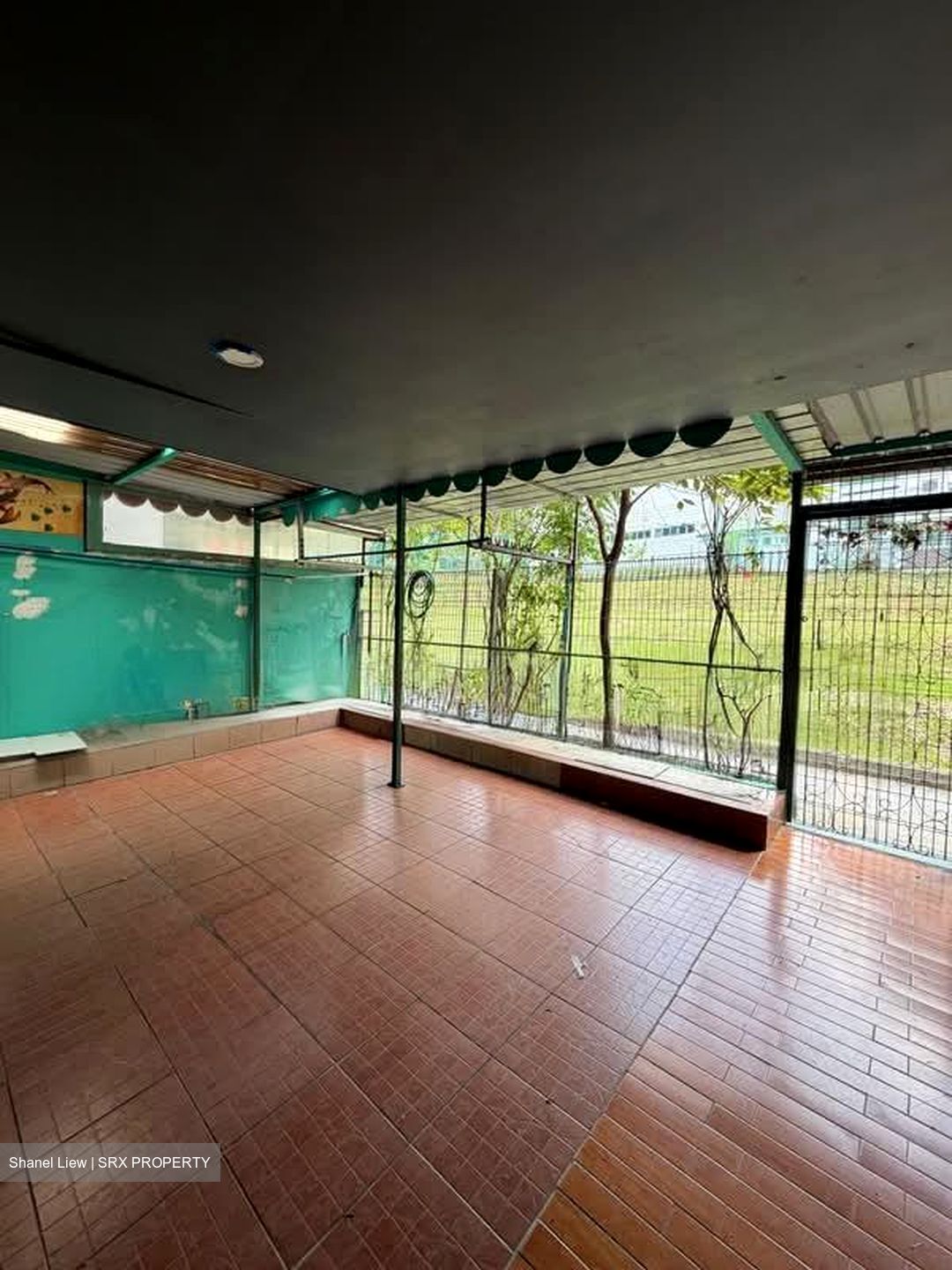 Opera Estate (D15), Terrace #563929021